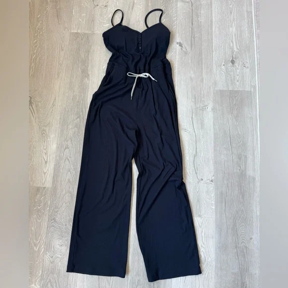 VUORI Pose Henley Jumpsuit Black Size Medium - Picture 2 of 12